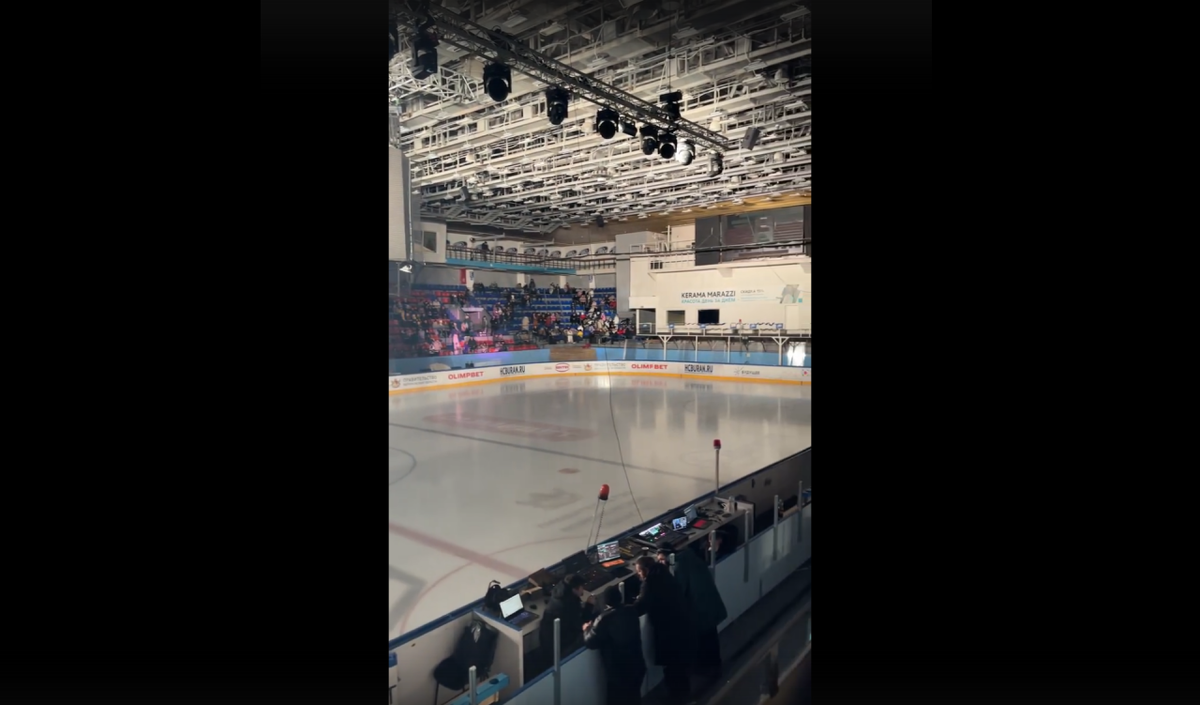     Фото: кадр видео из группы