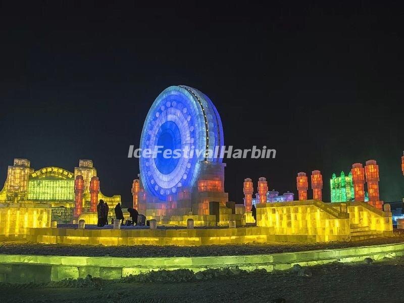 Фото с официального сайиа фестиваля