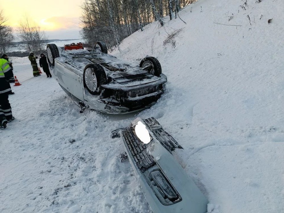    Погибших и пострадавших нет Фото: ГКУ СО центр по делам ГО, ПБ и ЧС