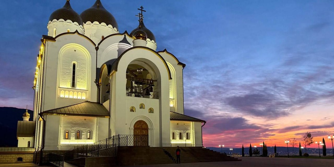 В православных храмах Геленджика и внутригородских округов определено расписание богослужений на Рождество Христово