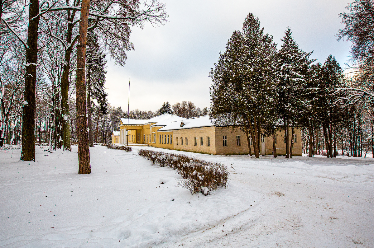 Усадьба Васькино. Главный дом. Васькино, муниципальный округ Чехов, Московская область. Фото автора статьи 