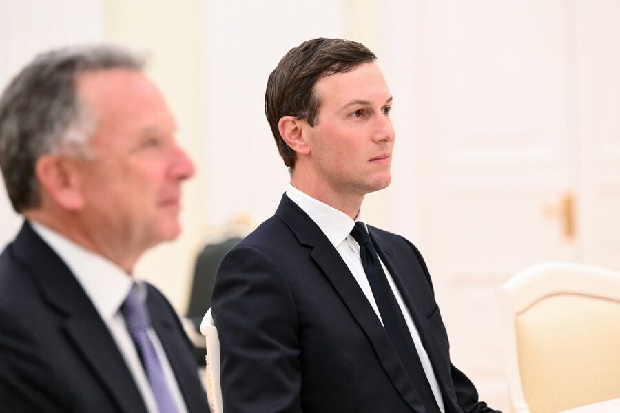    Спецпосланник президента США Стив Уиткофф и бизнесмен Джаред Кушнер / Источник: © Кристина Кормилицына/POOL/ТАСС