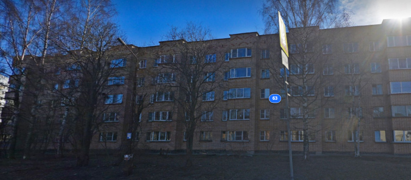    Сосульки угрожают упасть на голову пешеходам в центре ПетрозаводскаЛюдмила Корвякова, иллюстративное