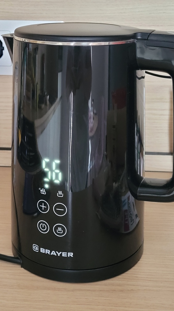 Хорошая температура для быстрого размягчения брикета. Количество воды берите по инструкции или ориентируйтесь на итоговое состояние брикета