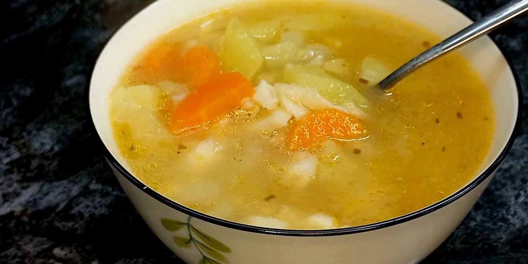 Уха из щуки с пшеном и картофелем