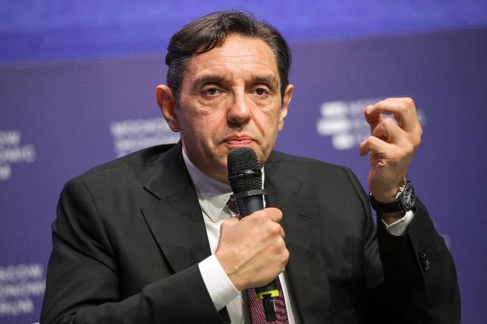 Александр Вулин. Обложка © ТАСС / Владимир Андреев