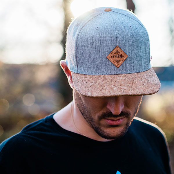    Кепка с козырьком из пробкиphermbrewing.com