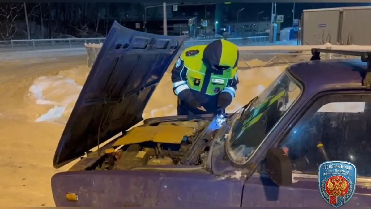    Фото: кадр видео ГАИ по Петербургу и Ленобласти