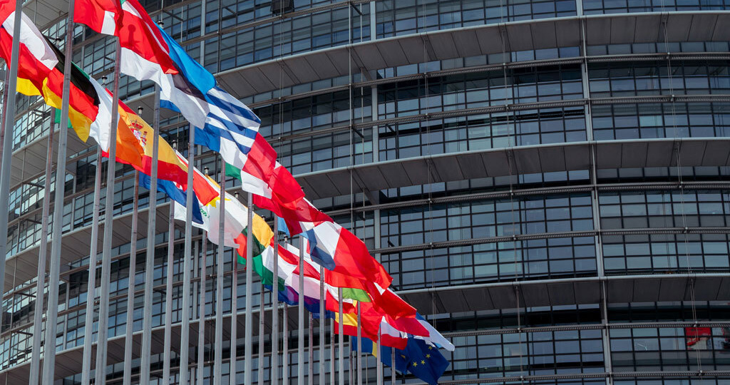 Bloomberg: ЕС и США в Париже хотят согласовать план по гарантиям безопасности