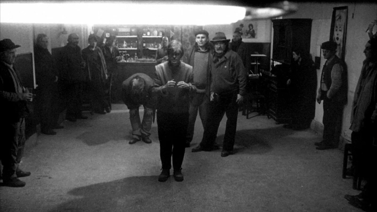 «Гармонии Веркмейстера» (2000)