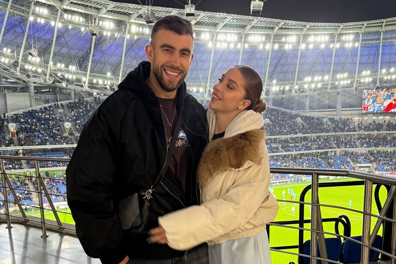 «Дом-2»: Новогодные каникулы врозь, или Квашникова и Григорьев поругались!!!