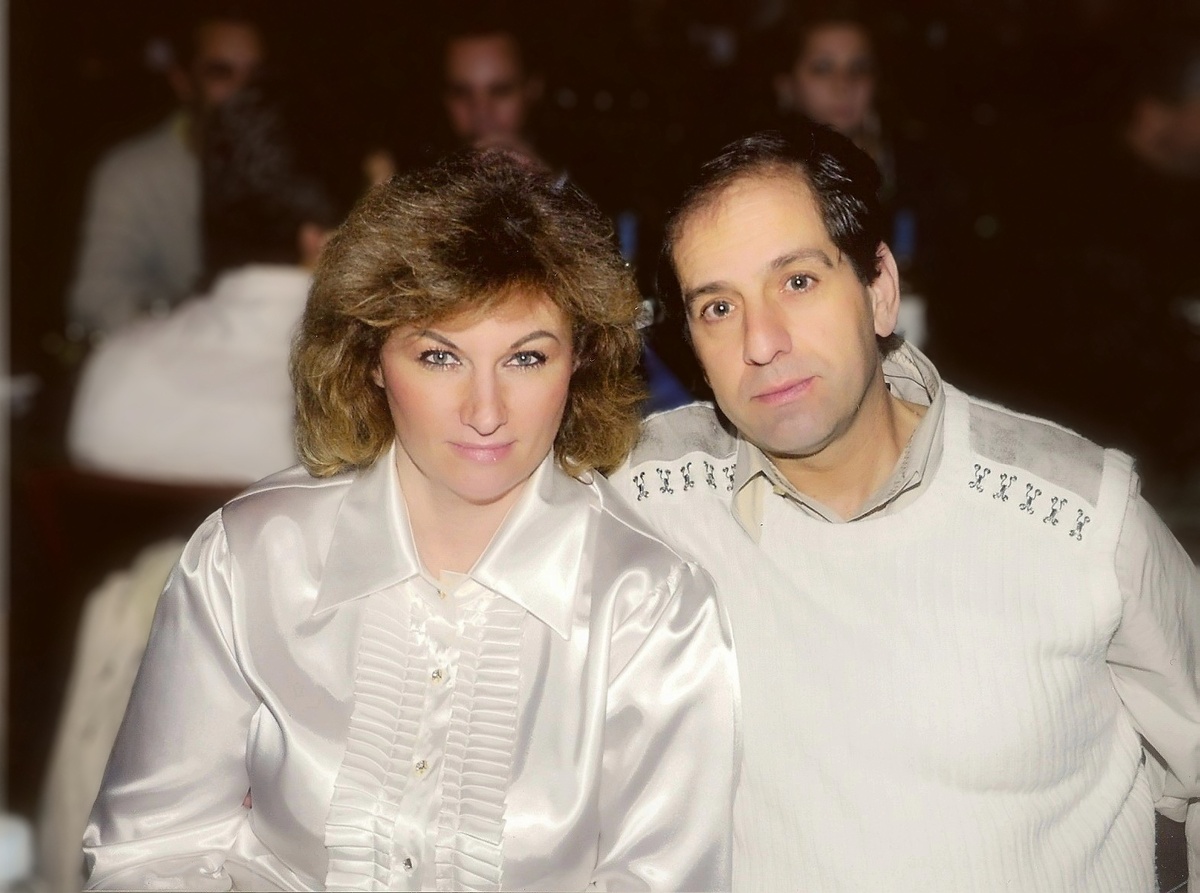 Мы с мужем, как ниточка с иголочкой, всегда и везде вместе!