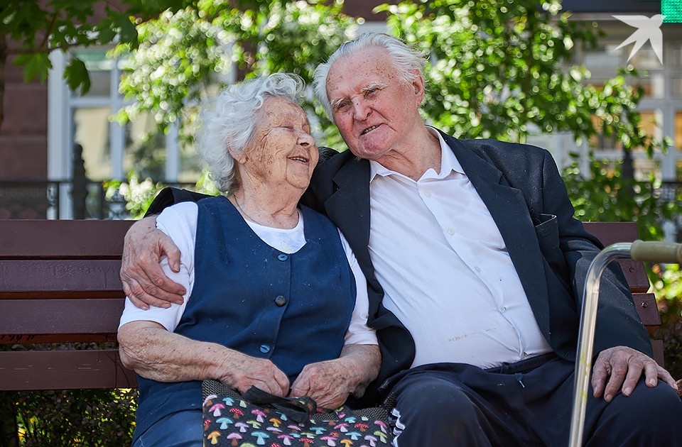    Женщины в регионе живут дольше мужчин - 76,27 и 64,52 года соответственно. Николай ОБЕРЕМЧЕНКО