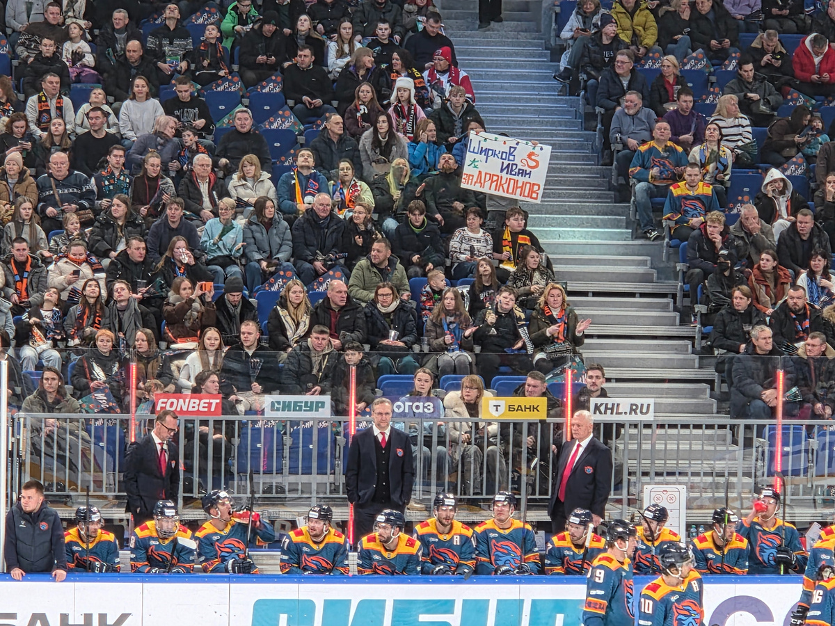 А это Шанхайские Драконы из Санкт-Петербурга. Невероятное сочетание. 