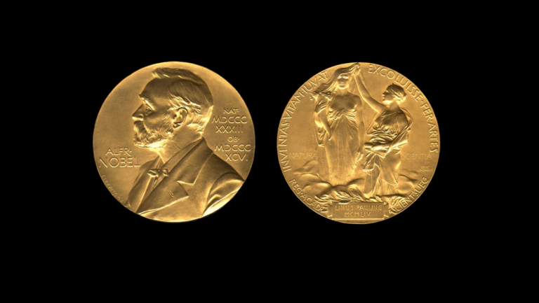    Фото: wikipedia/Eric Arnold, Ava Helen and Linus Pauling Papers/добросовестное использование Зоя Шпанько