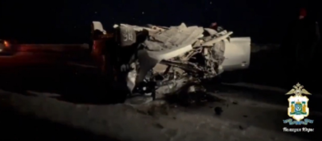    Четыре человека погибли в ДТП на трассе в Югре