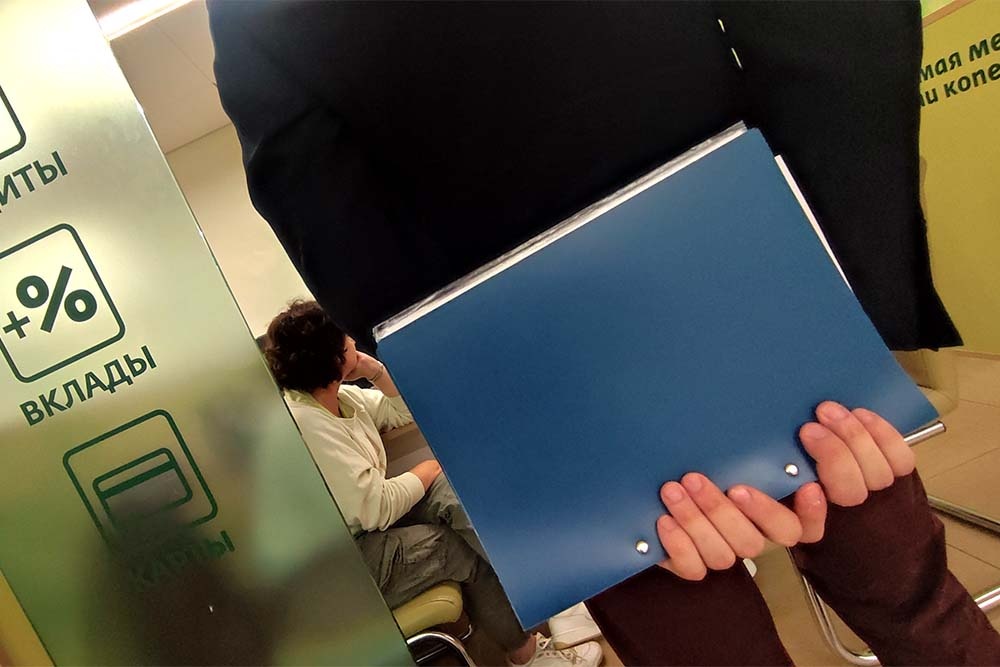    В 2025 году вкладчики банков заработали рекордные 10 триллионов рублей процентных доходов. Поэтому и налоги с них будут рекордными. / Александр Корольков