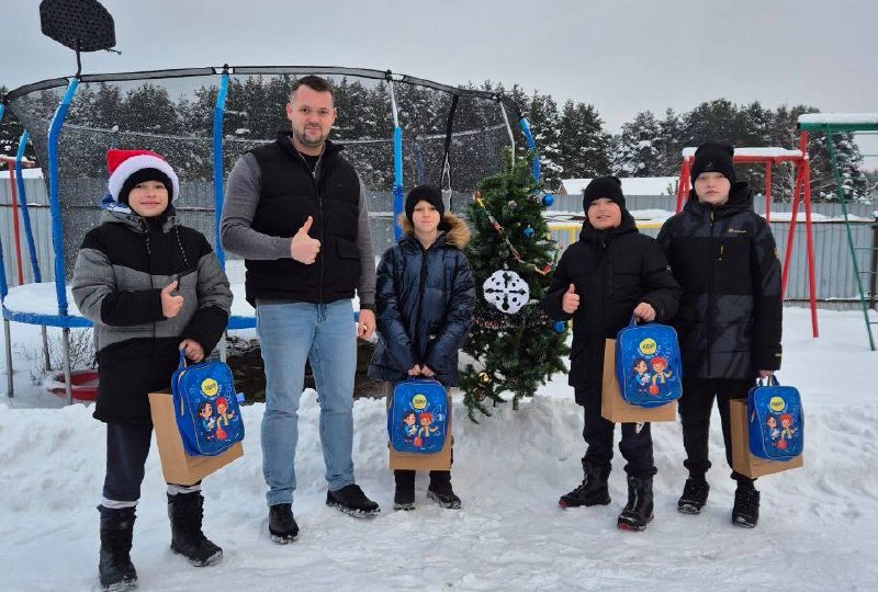 ❄ Новогоднее чудо для многодетной семьи от депутата ЛДПР