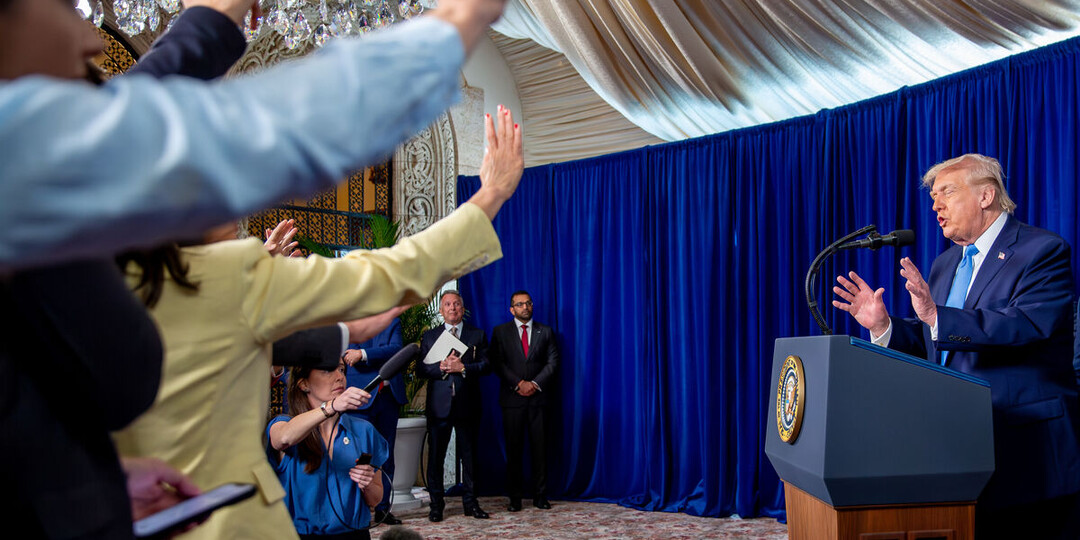 "Нельзя просто взять и захватить часть другой страны". Как Трамп пытается заполучить Гренландию