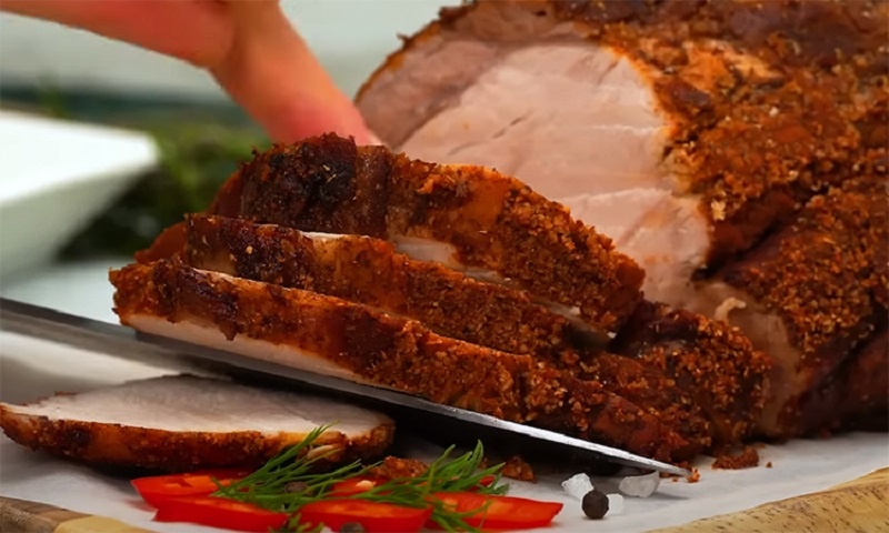 Деревенский способ домашнего копчения: мясо без коптильни, от которого вы забудете про магазинную колбасу