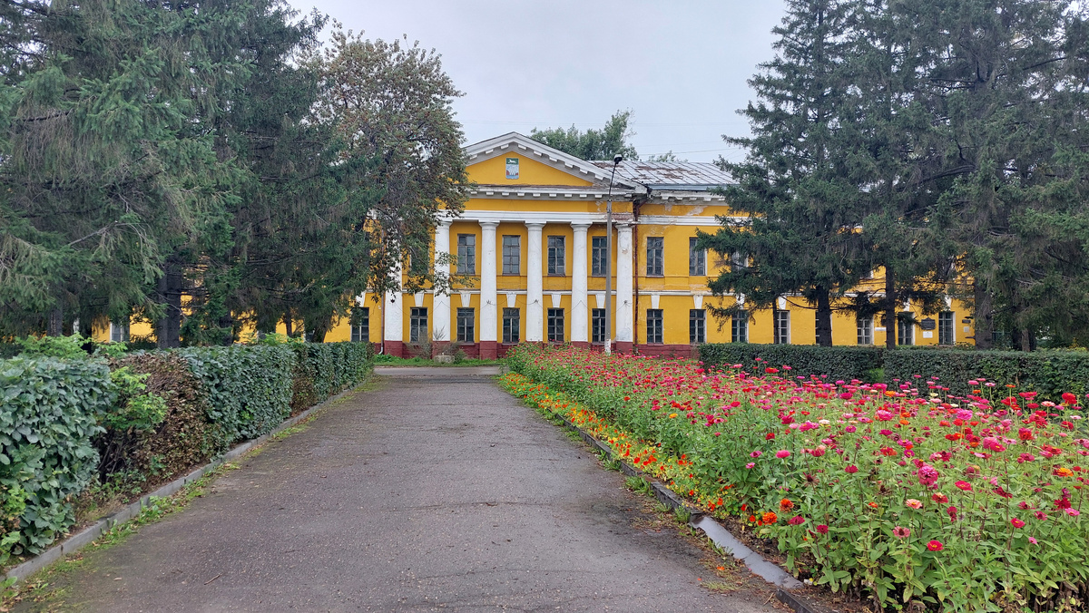 Горный госпиталь, Красноармейский проспект, 19 (фото 2024г)