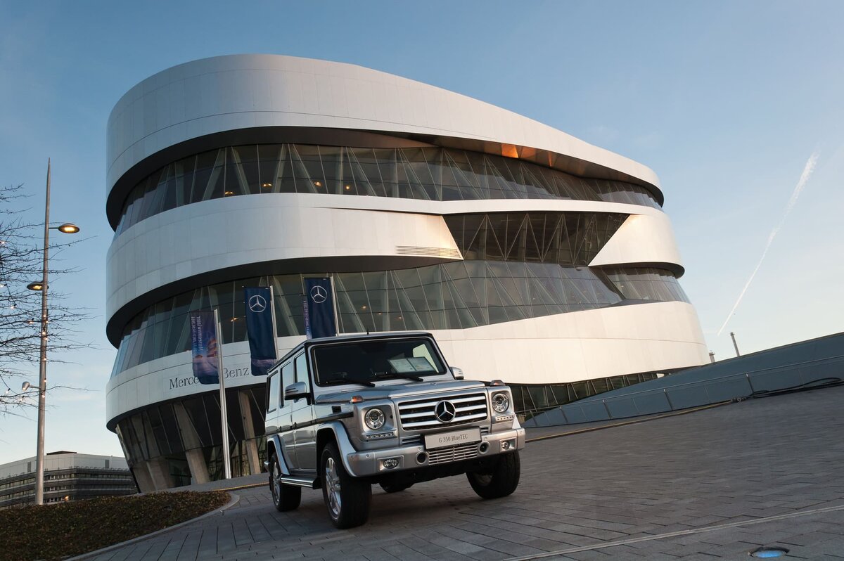   Музей Mercedes-Benz в Штутгарте