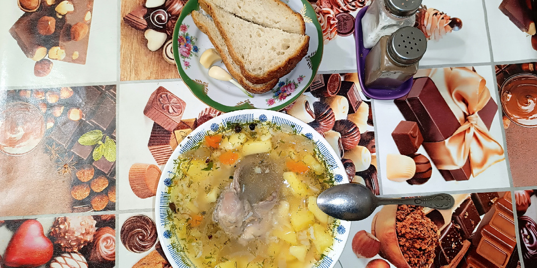 Золото в тарелке: почему в -20°C нет ничего лучше простого куриного супа с рисом