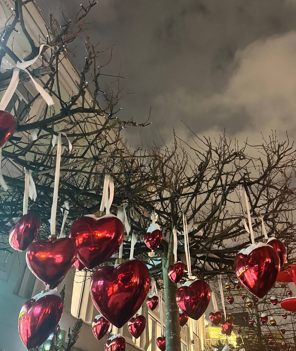 На фото Москва.