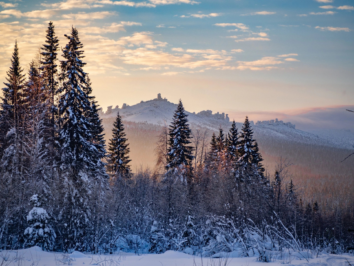 Вид на Помянённый камень, фото Михаила Мюлинга https://dzen.ru/mmuling