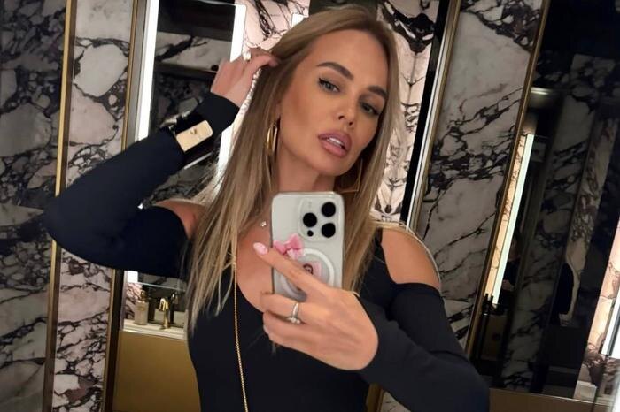 Обложка © Instagram (признан экстремистской организацией и запрещён на территории Российской Федерации) / mairka_ira