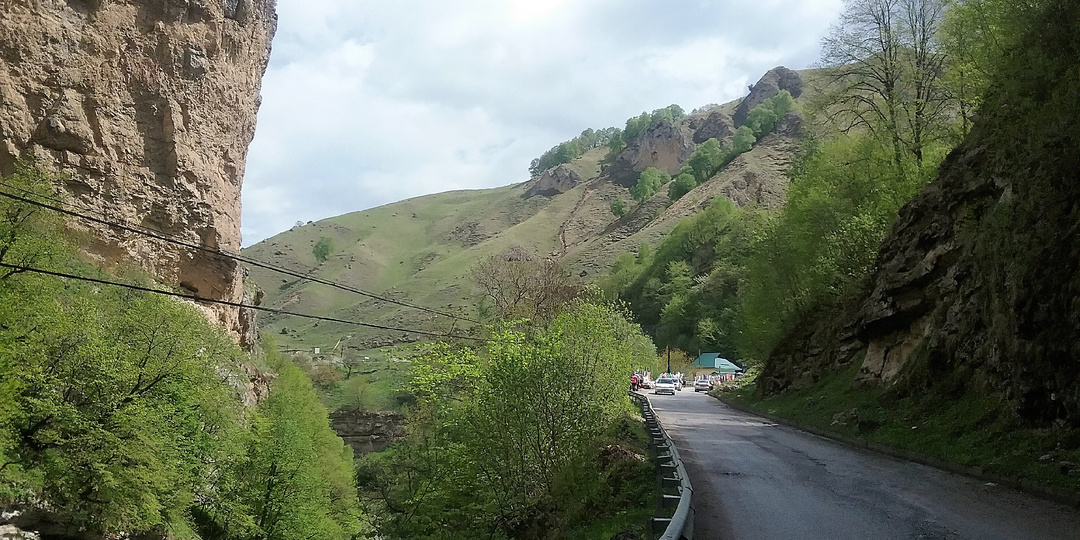 Чегемские водопады: симфония камня и воды