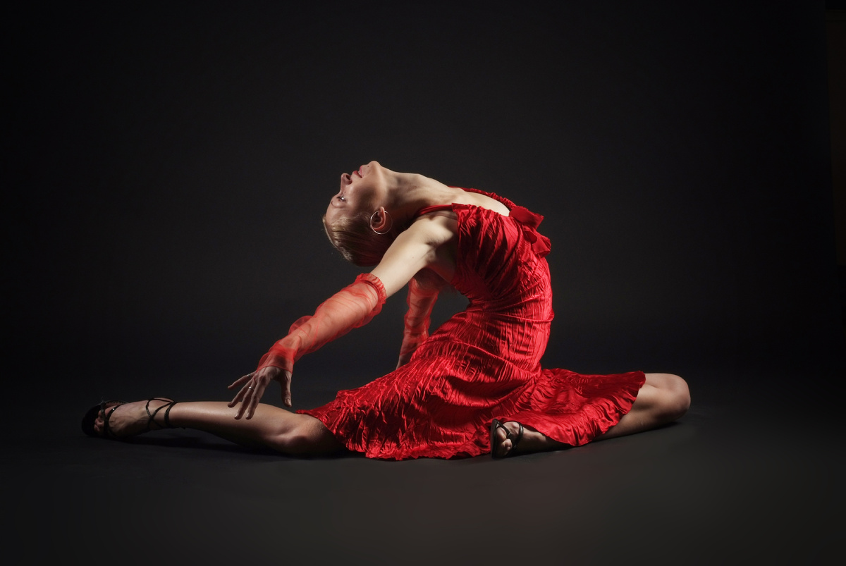 Лидия Аникина, балерина театра.