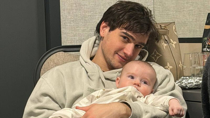 Канал пятимесячного сына Игнатовой появился в соцсетях