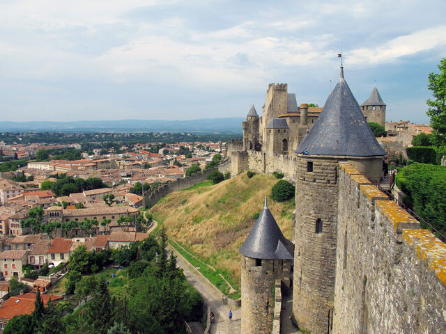 каркасон замок