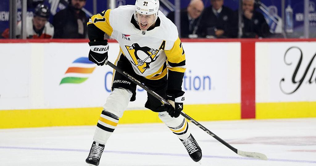 Малкин вернулся к полноценным тренировкам с «Питтсбургом» после травмы