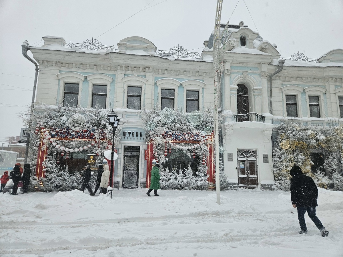 Утро 4 января: тротуары не видны, планы — туманны