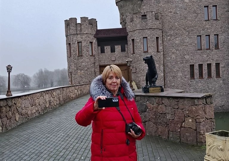 Шато Эркен: замок среди виноградных волн