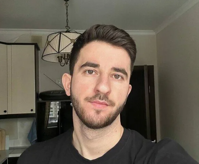 Муж считал, что продукты в холодильнике появляются сами. Я перестала ходить в магазин на месяц. Эксперимент закончился через 3 дня