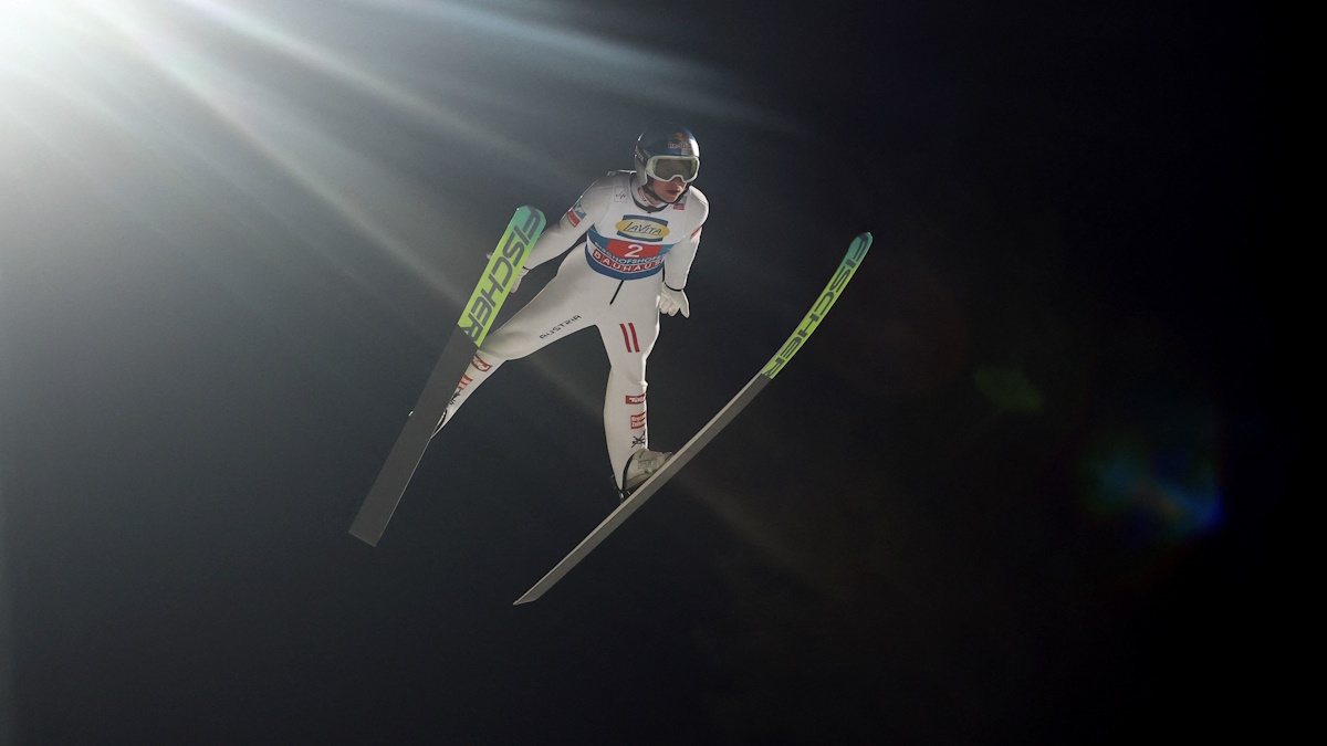    В прыжках с трамплина появился новый необычный "допинг". Фото: REUTERS