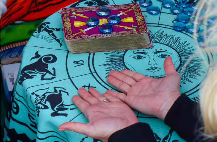 А ручки-то ВОТ ОНИ