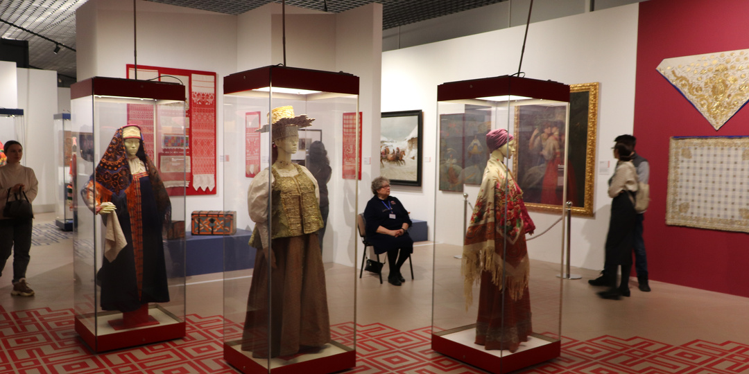 «Русская традиция» приехала в Рязань из Русского музея