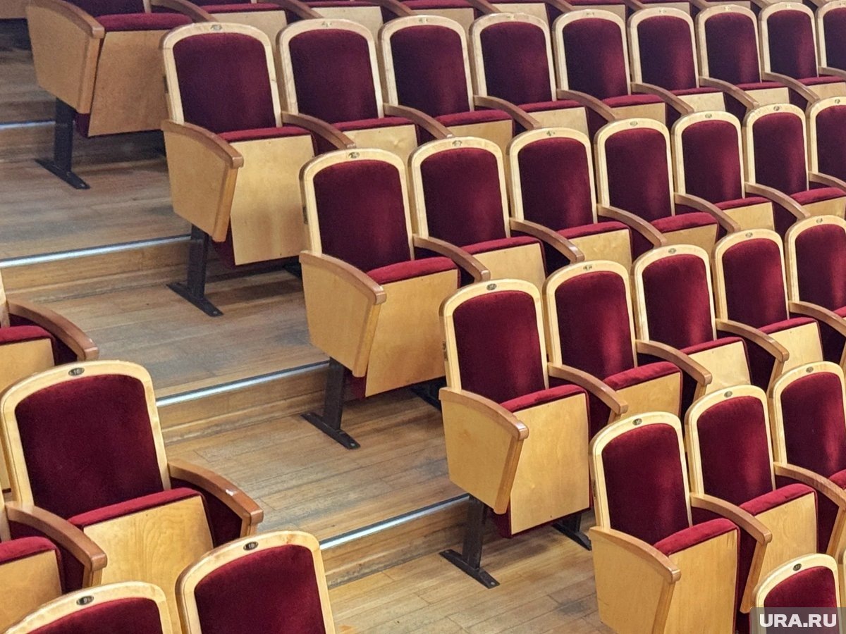     В курганской филармонии отменили оперный концерт, запланированный на 19 января