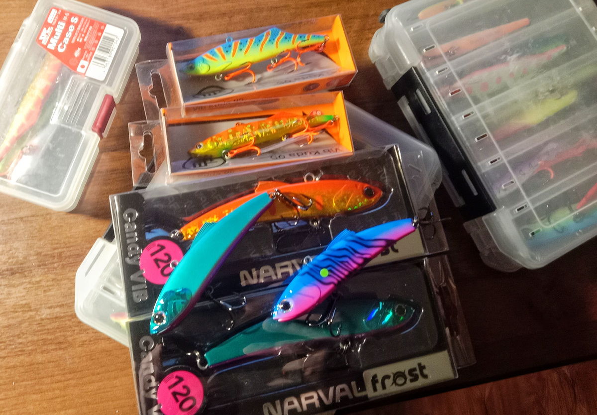 По факту, на самом деле, новинок то и нет... Просто новые размеры (какие-то лично для меня) и новые расцветки (а это уже для всех)... 