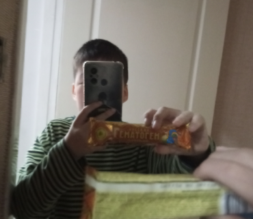 Ботан-Лучший друг Мажора отличник Прозвища:ботаник ботан душнила 