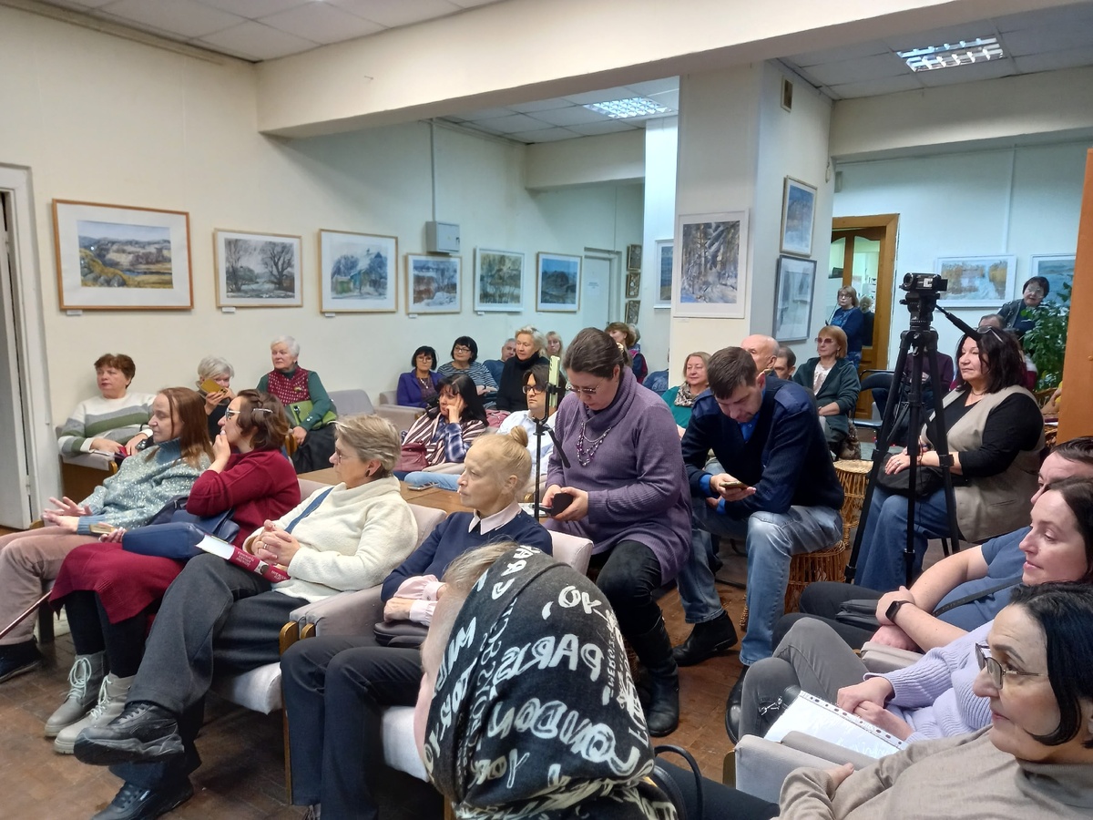 Фото: Центральная городская библиотека на Конной