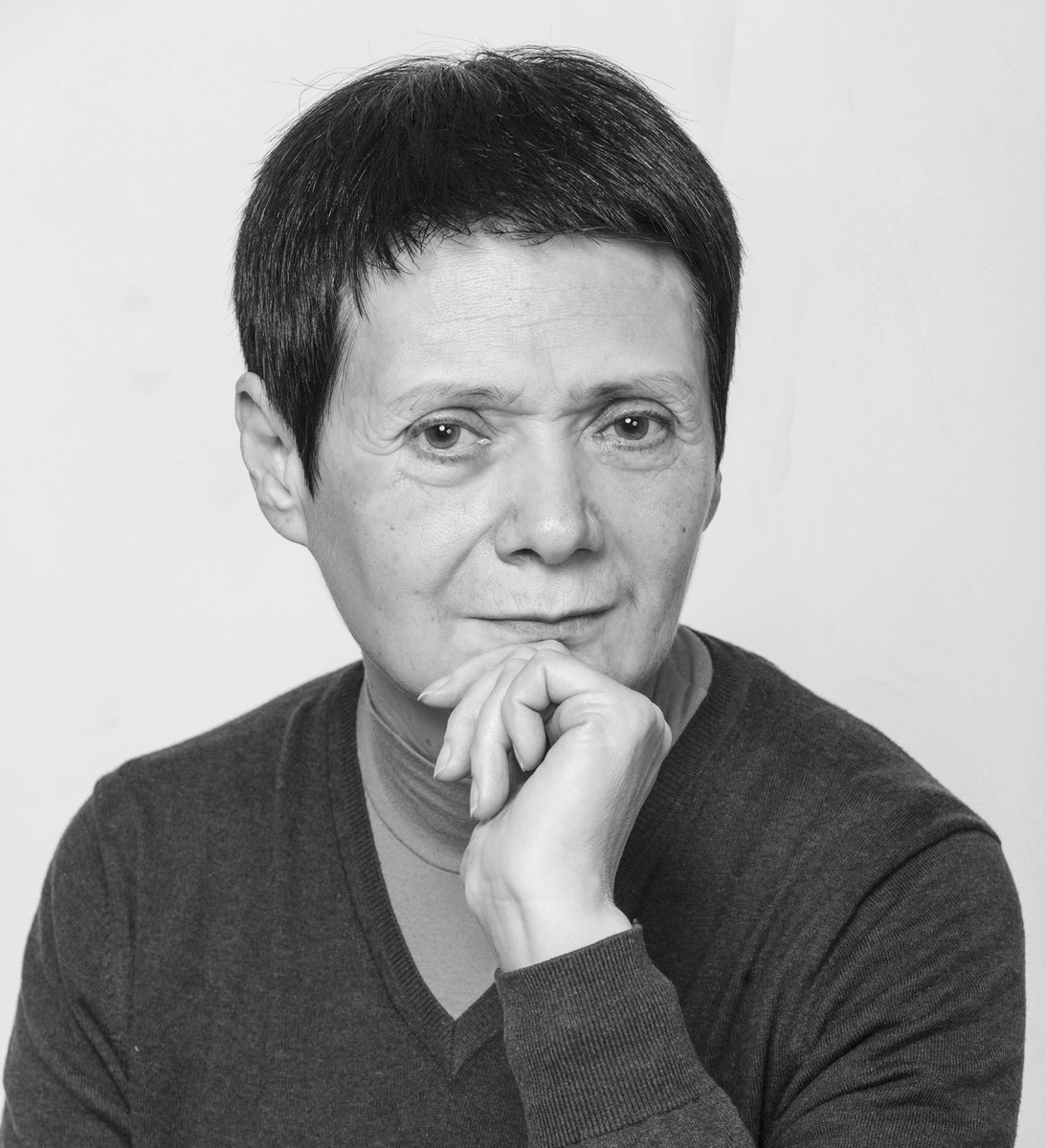 На фото Елена Творогова