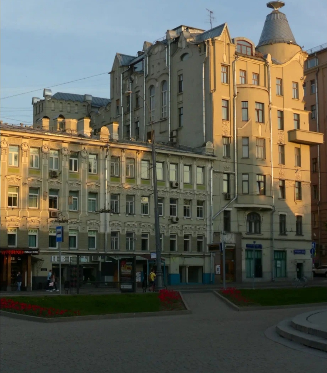 Доходный дом в Москве