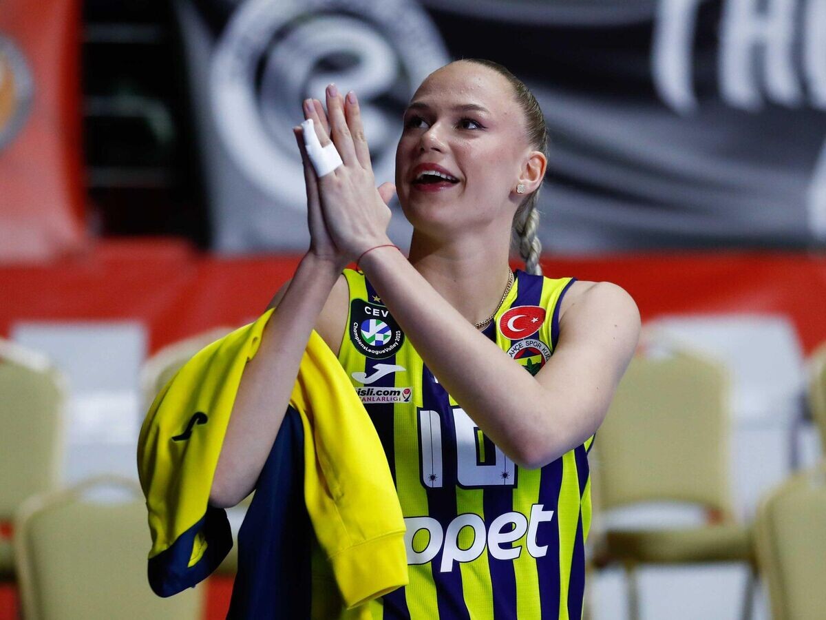    Волейболистка "Фенербахче" Арина Федоровцева | © Фото : Пресс-служба "Фенербахче"