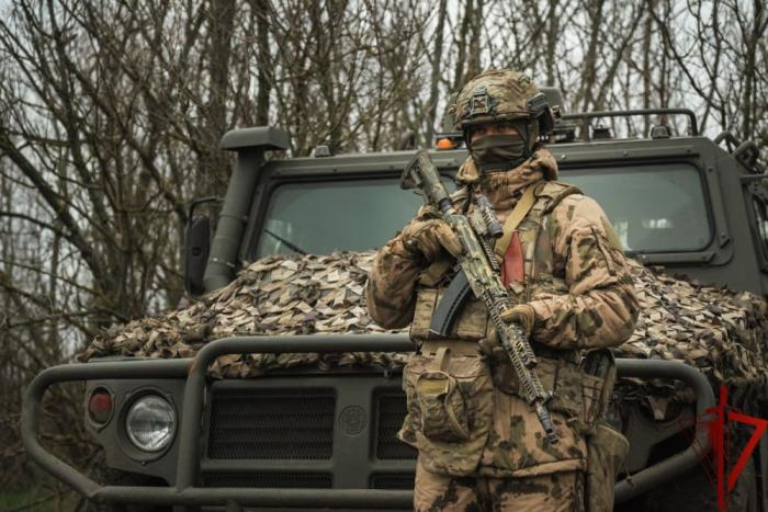 В Херсонской области росгвардейцы обнаружили схрон с вооружением производства стран НАТО, источник Телеграм-канал Росгвардия