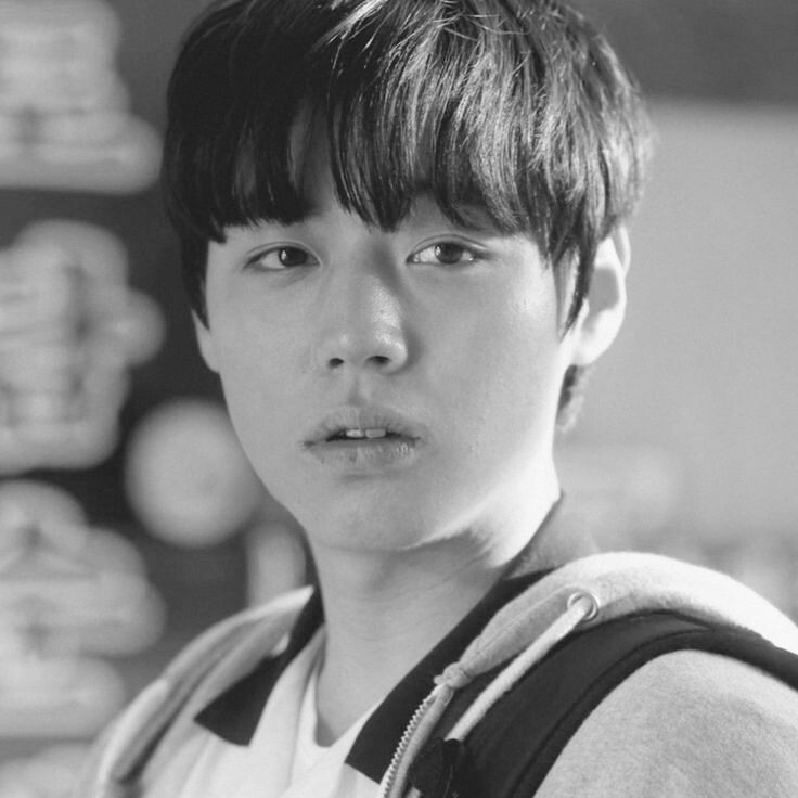 "Слабый герой" (2022)